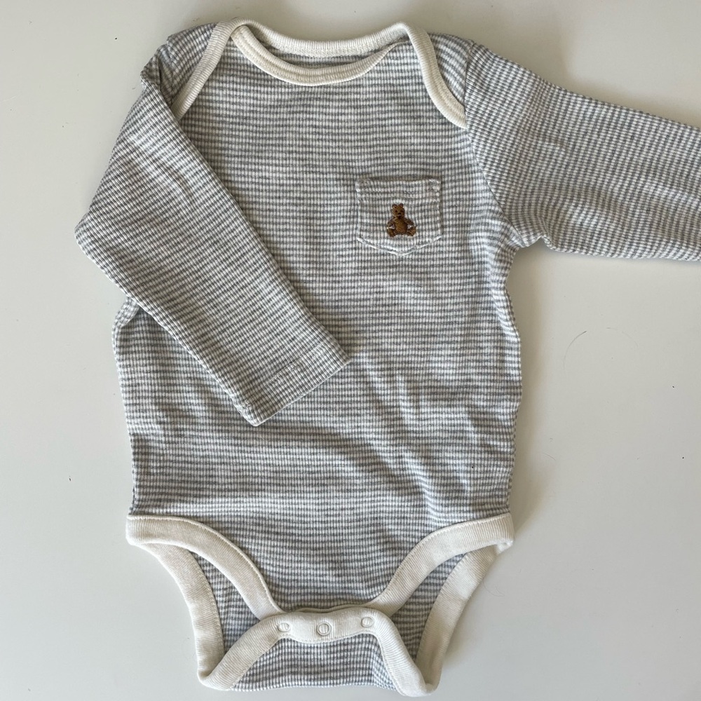 Gap Baby First Favorites Bodysuit in Grey Stripe